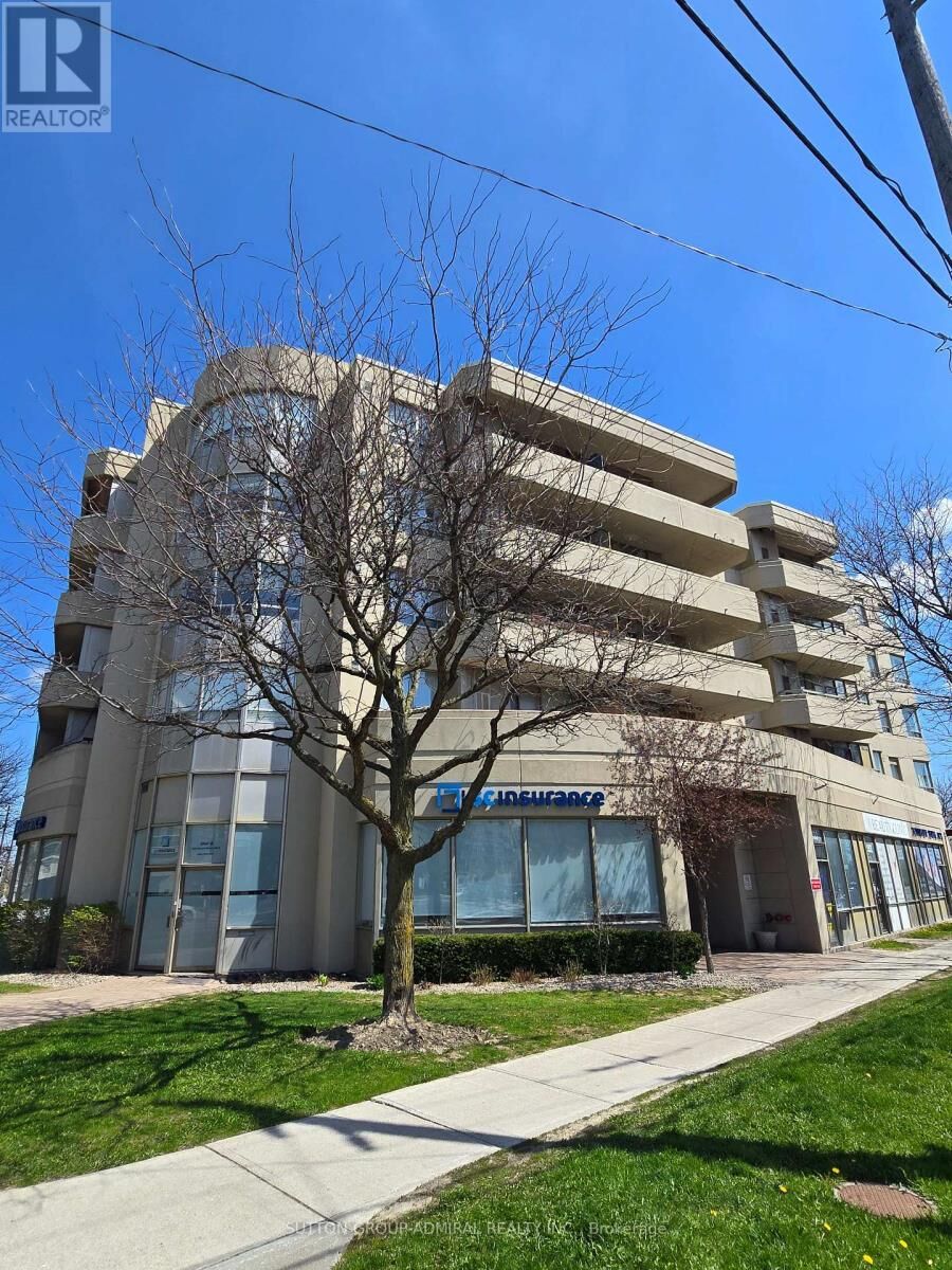 Property Photo:  555 Wilson Heights Boulevard 408  ON M3H 6B5 