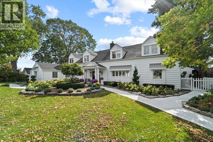 Property Photo:  321 Lakeview  ON N9Y 2E2 