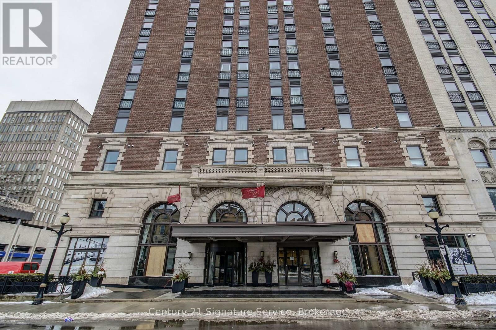Property Photo:  118 King Street East Lph16  ON L8P 0A7 
