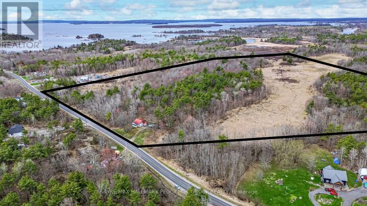 Property Photo:  1301 Honey Harbour Road  ON L0K 1S0 