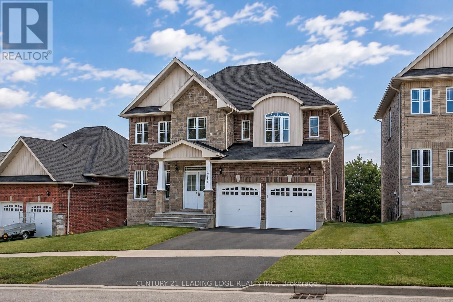 Property Photo:  3151 Monarch Drive  ON L3V 7X1 