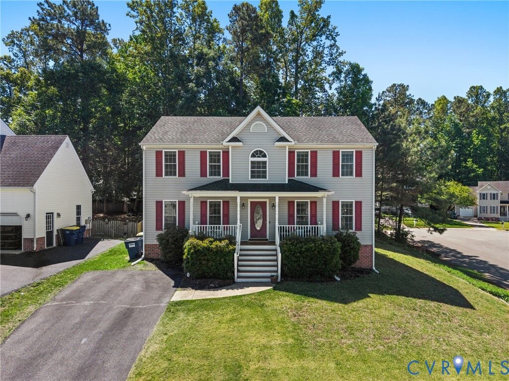 Property Photo:  12625 Summerhouse Lane  VA 23112 