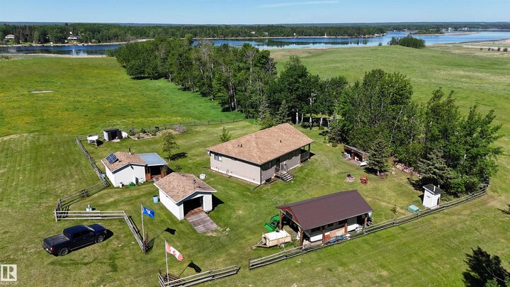 Property Photo: 240002 Twp Rd 674 AB T0S 0A1