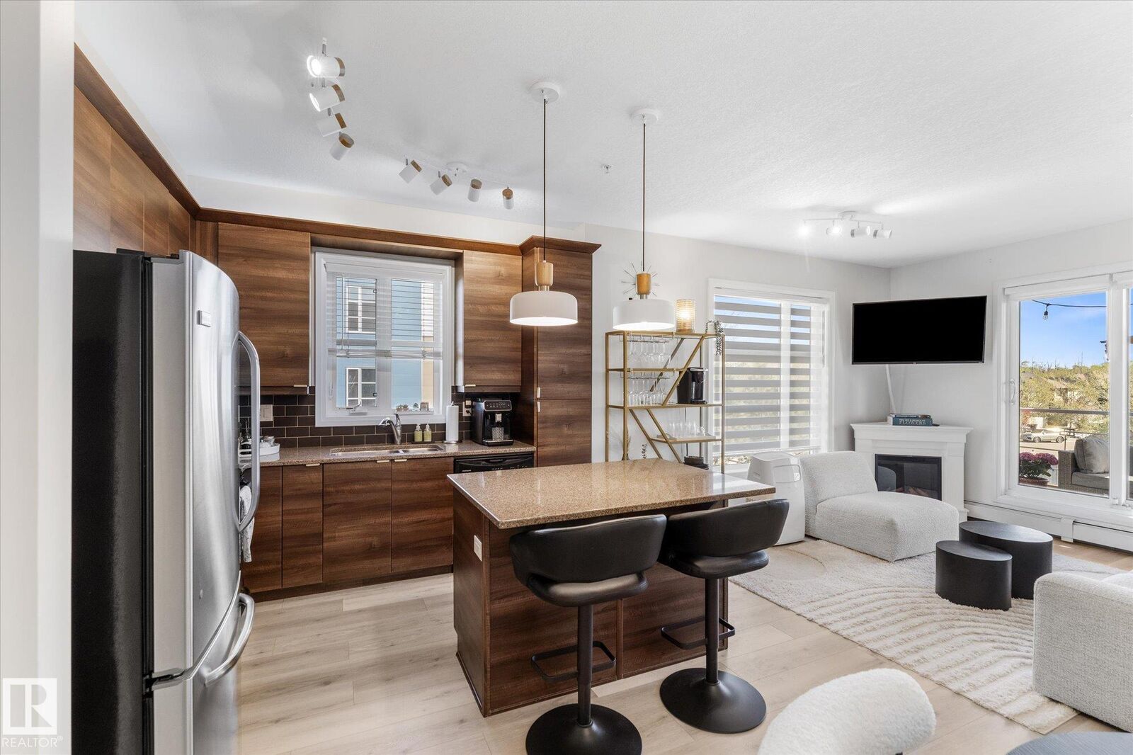Property Photo:  2590 Anderson Way SW 313  AB T6W 0R2 