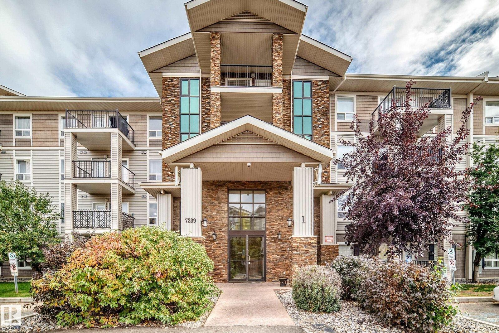 Property Photo:  7339 South Terwillegar Drive NW 1309  AB T6R 0E1 