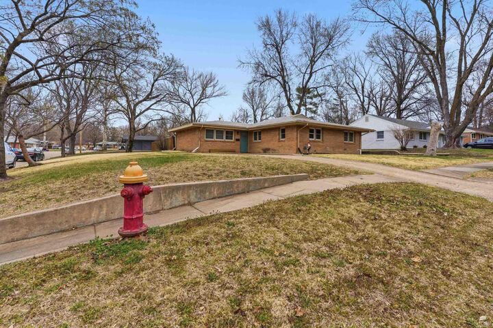 Property Photo: 2456 Hobbs Drive KS 66502