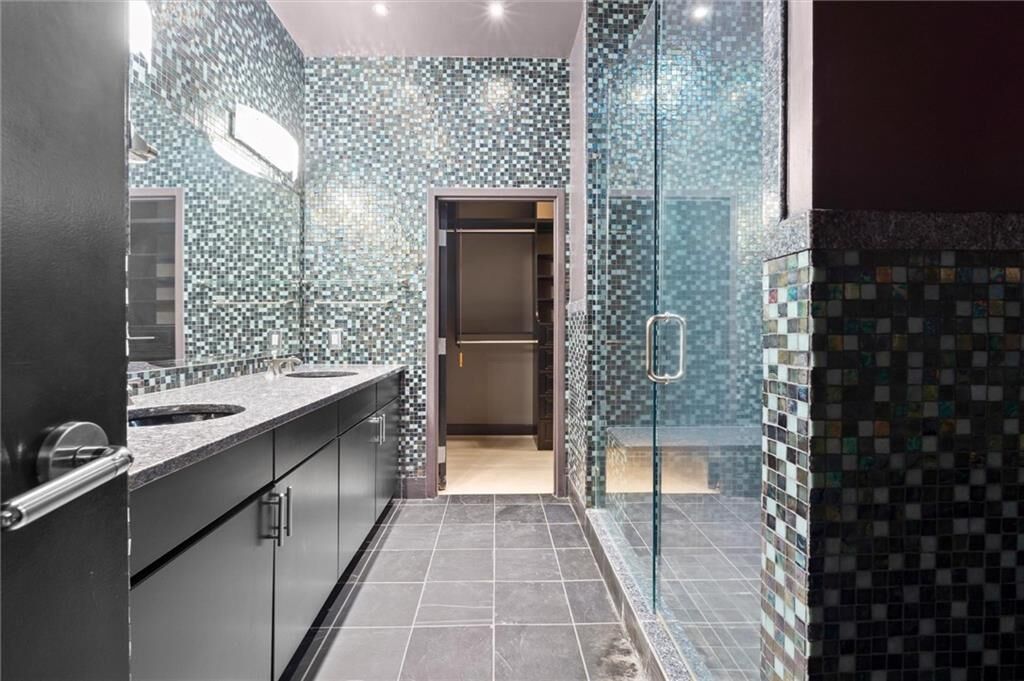 Property Photo:  434 Marietta Street NW 301  GA 30313 
