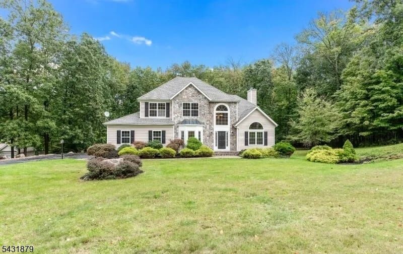 Property Photo:  8 Whispering Woods Ln  NJ 07871 