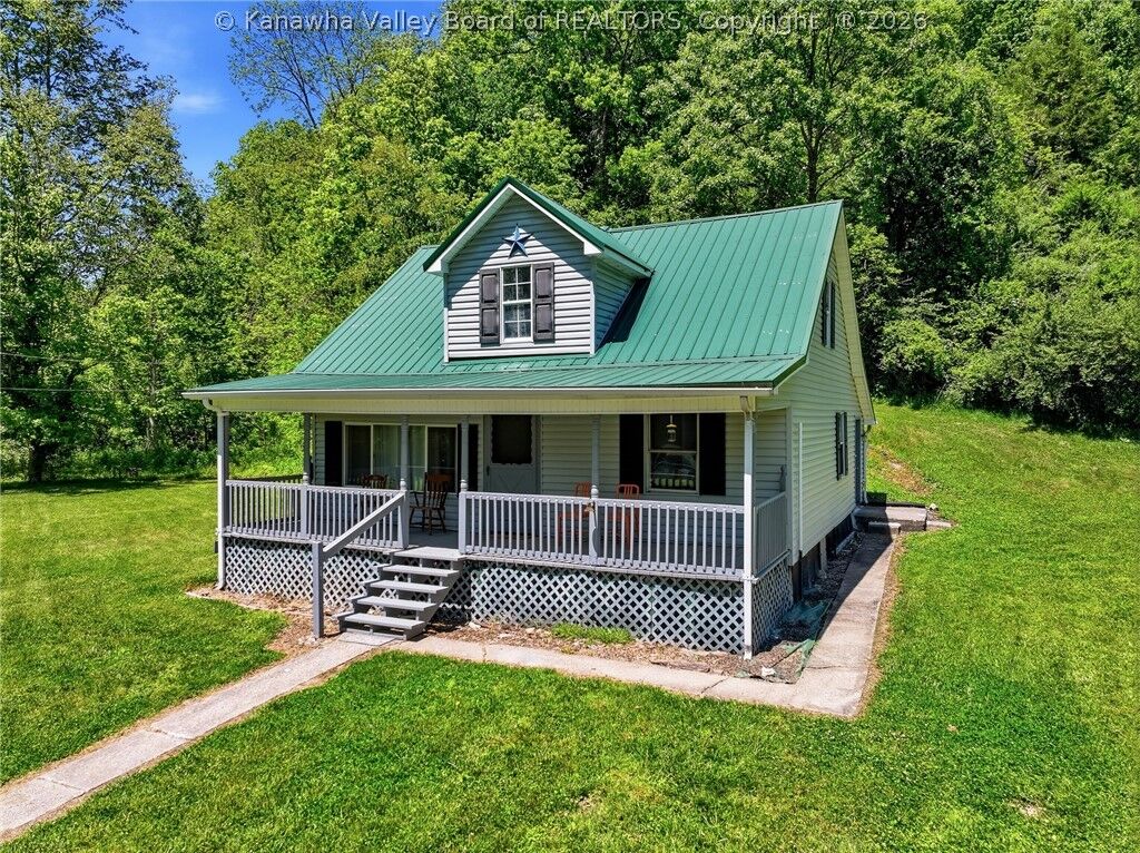 Property Photo: 656 Coon Creek WV 25526