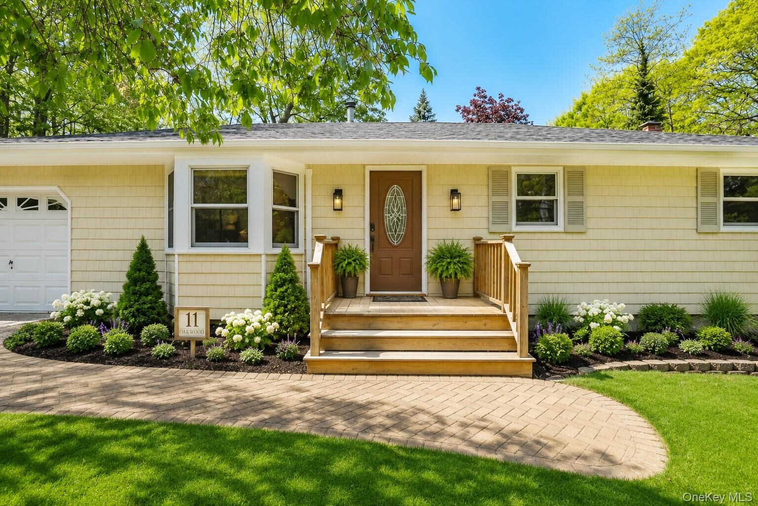 Property Photo:  11 Oakwood Drive  NY 11792 