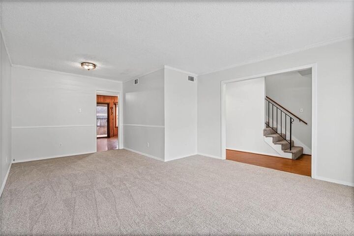 Property Photo:  527 Highland Woods Drive W  AL 36608 