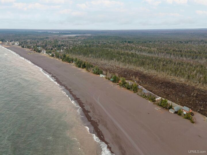Property Photo: 53878 Kuivanen Road MI 49935