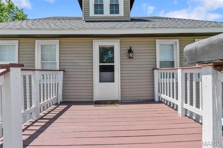 Property Photo: 401 N 3rd Street MO 63740