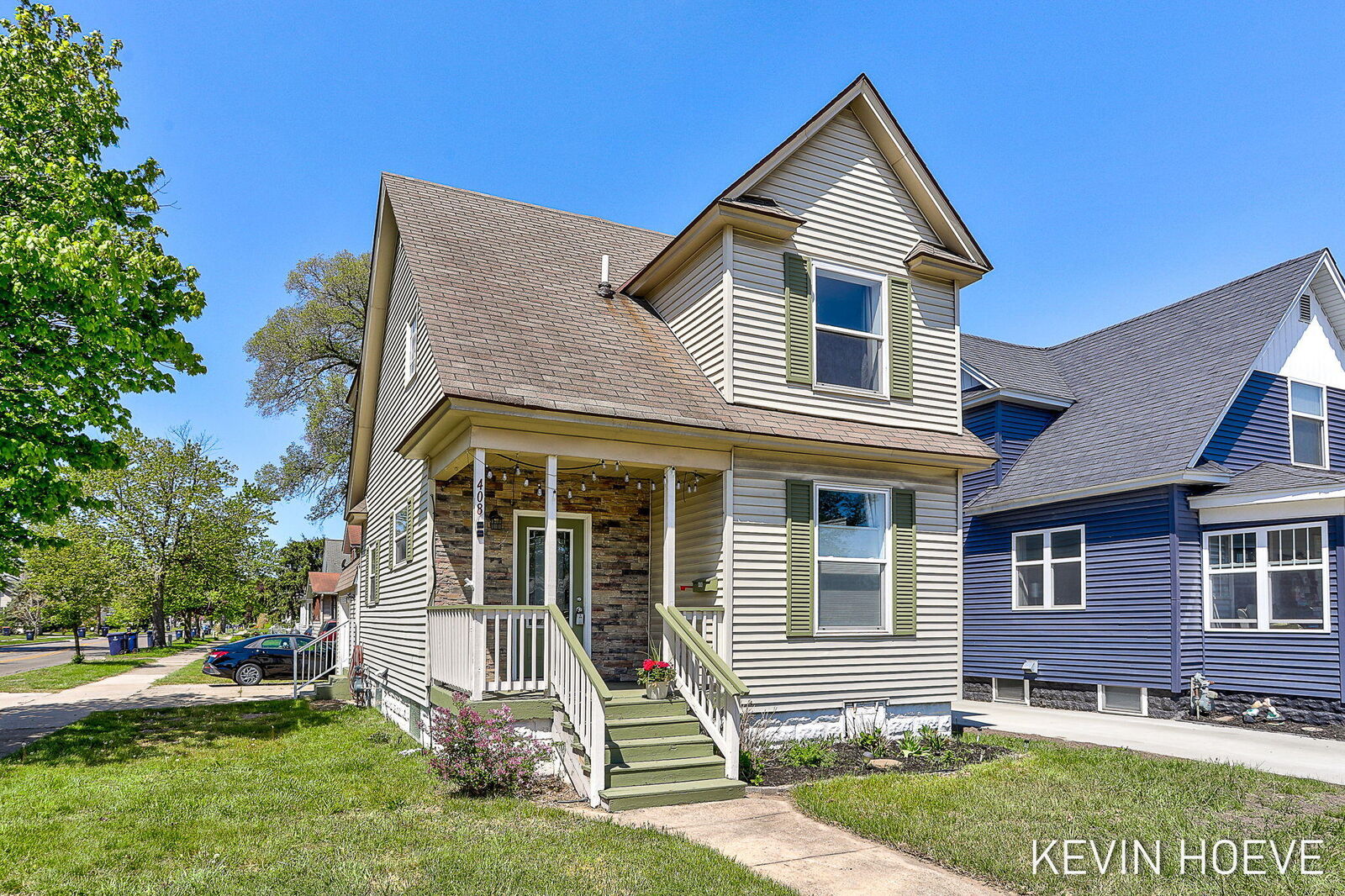 Property Photo:  408 Van Raalte Avenue  MI 49423 