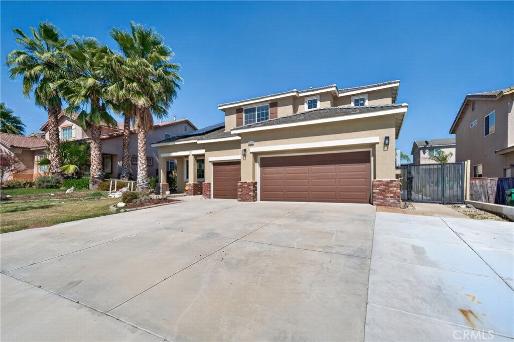 Property Photo:  14320 Annadale  CA 92555 