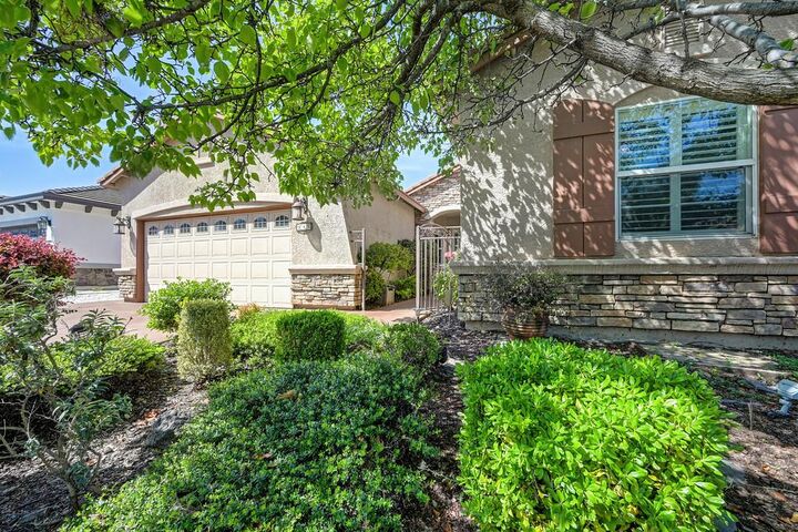 Property Photo:  545 Porter Court  CA 95630 