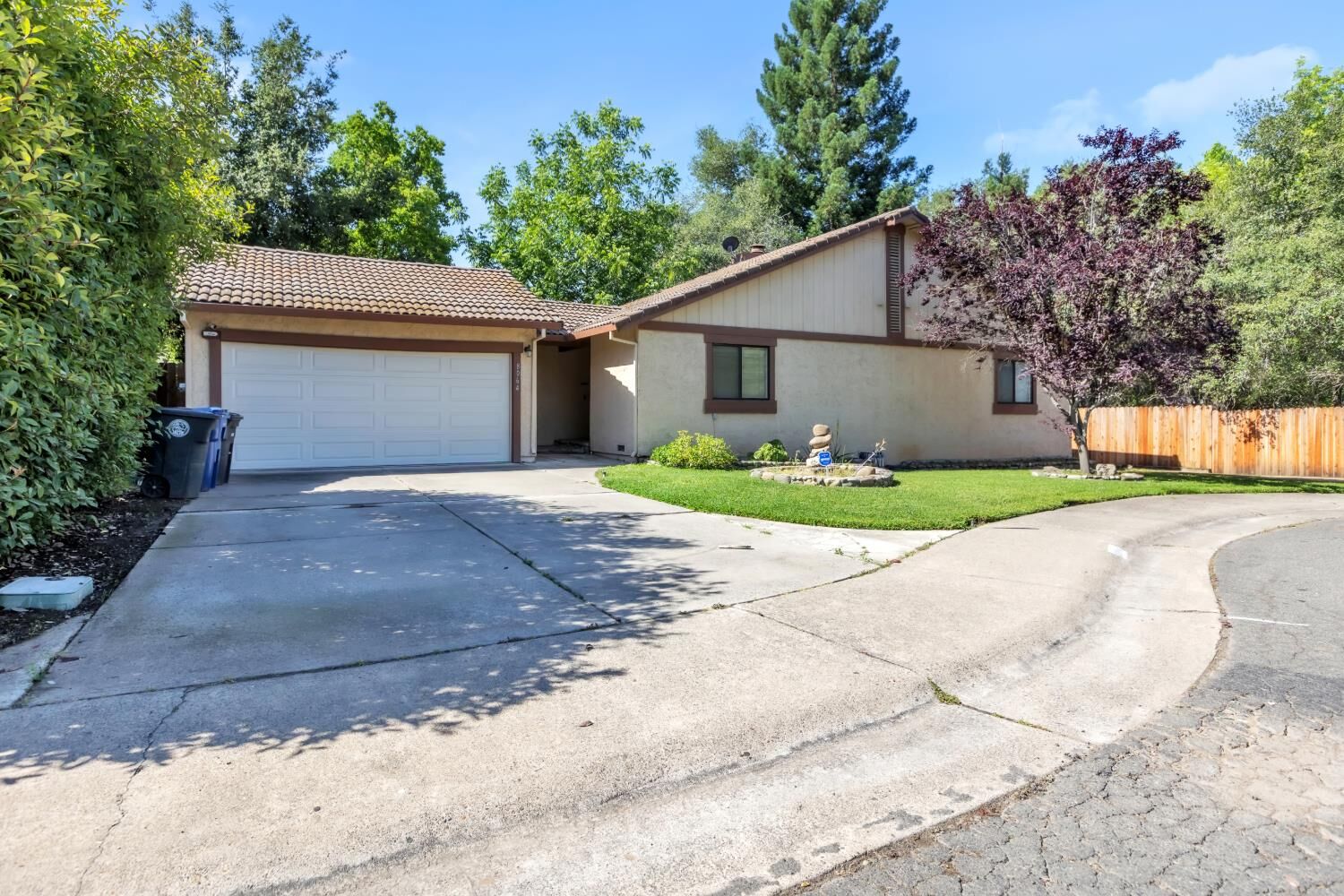 Property Photo: 8064 Forest Glen Way CA 95610