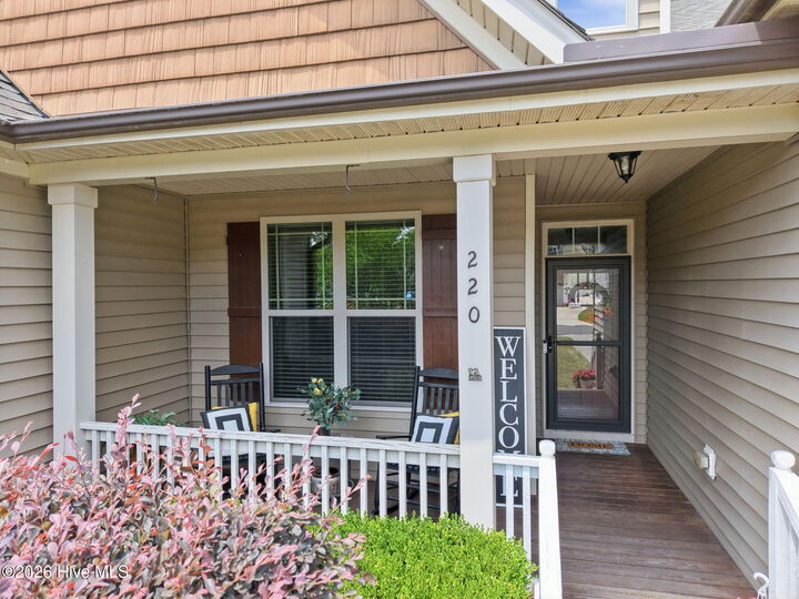 Property Photo:  220 Water Oak Way  NC 27549 