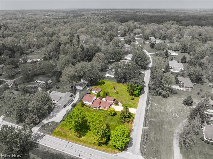 Property Photo:  10548 Briar Hill Drive  OH 44094 