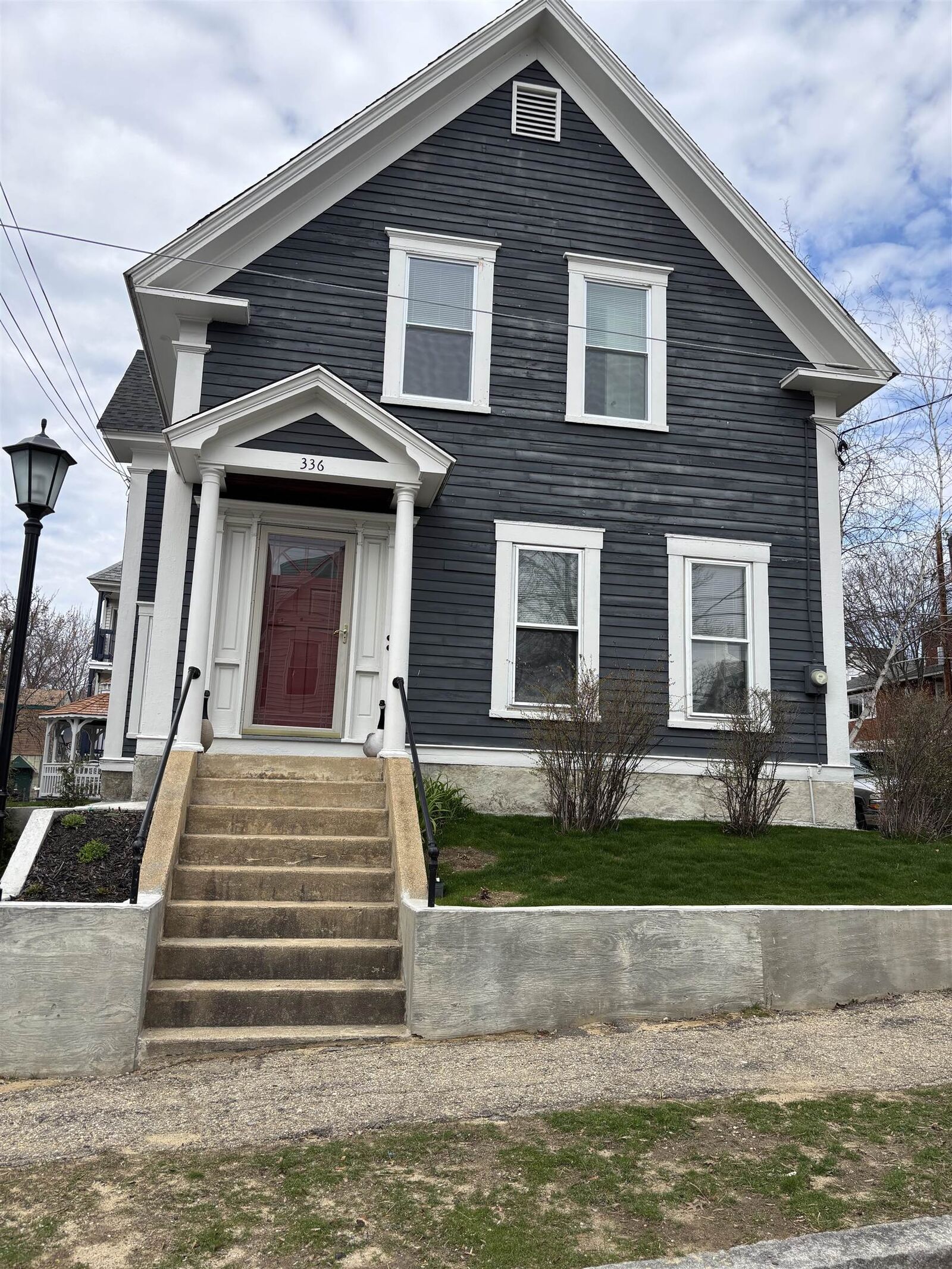Property Photo: 336 East High Street NH 03014