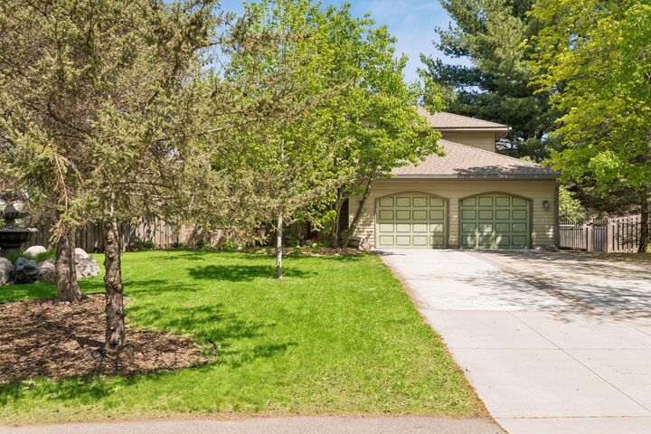 Property Photo:  717 Marie Avenue W  MN 55118 