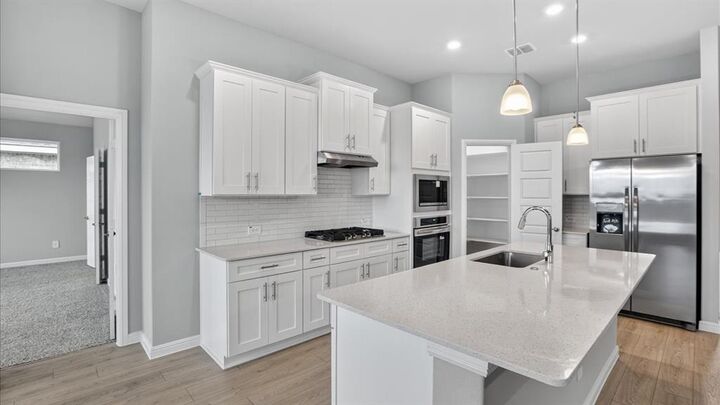 Property Photo:  3285 Grayton Street  TX 76065 