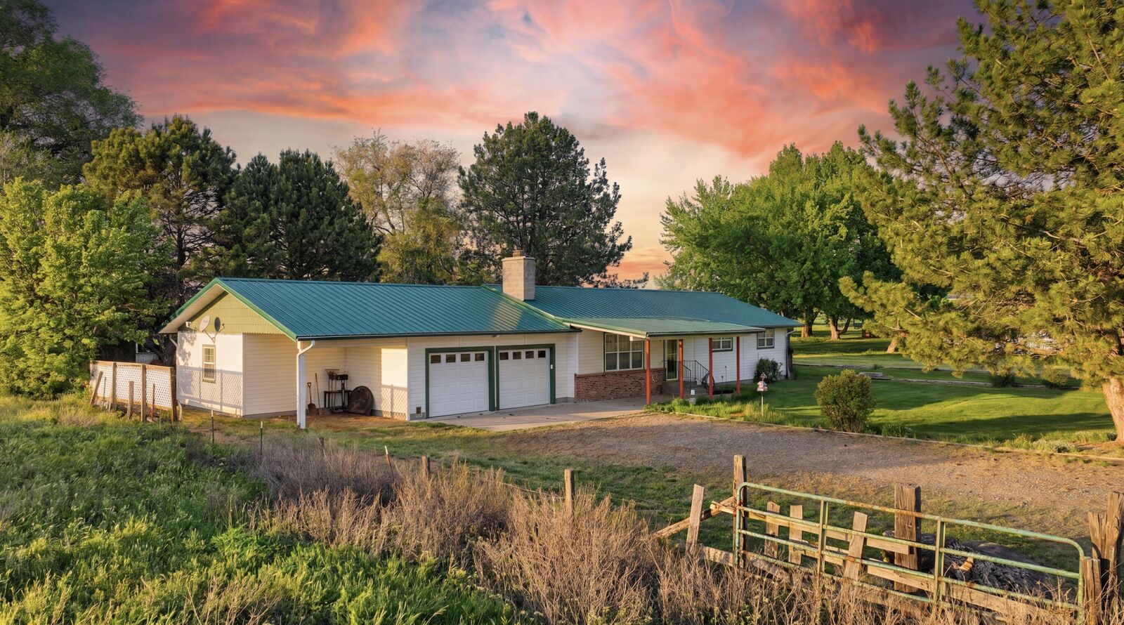 Property Photo:  3421 Highway 201  OR 97913 