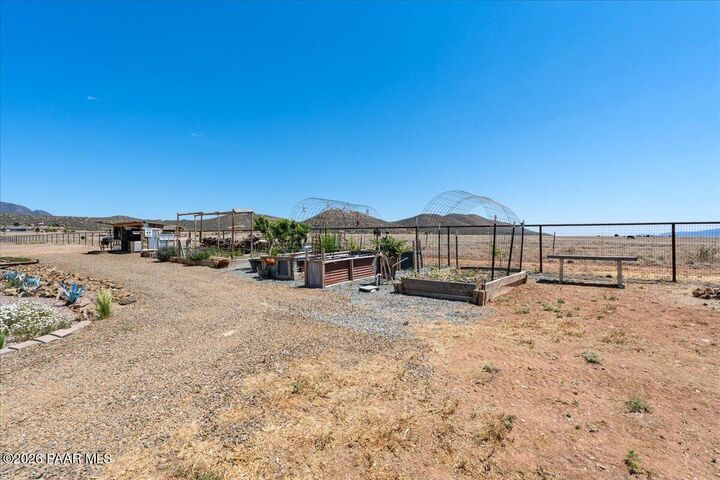 Property Photo:  11065 N Seneca Point Lane  AZ 86315 
