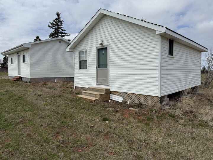 Property Photo:  Cottage 3 Rennies Road  PE C0A 1N0 