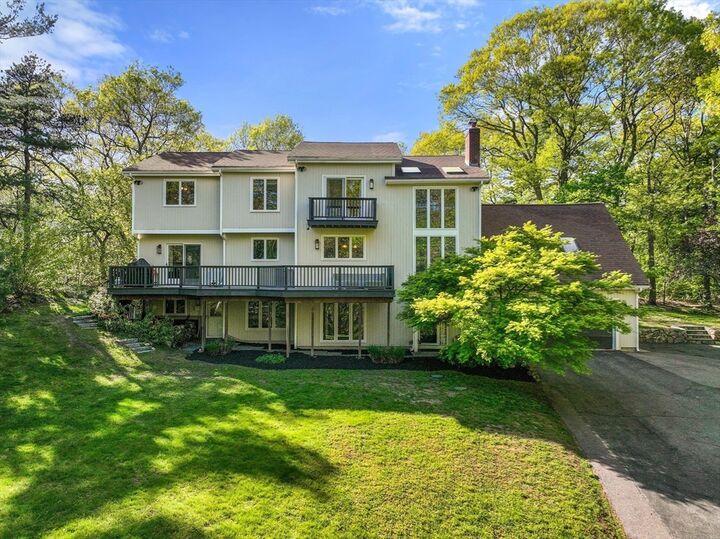 Property Photo:  9 Arrowhead Ln  MA 02038 