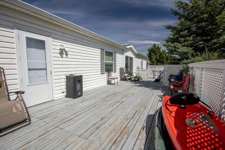 Property Photo:  19 Noblefern Way  AB T0M 1X0 