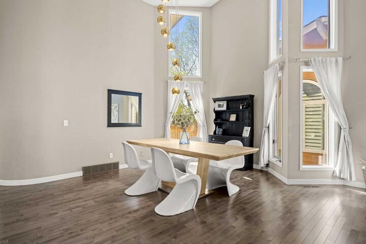 Property Photo:  34 Sunhaven Link SE  AB T2X 2M4 