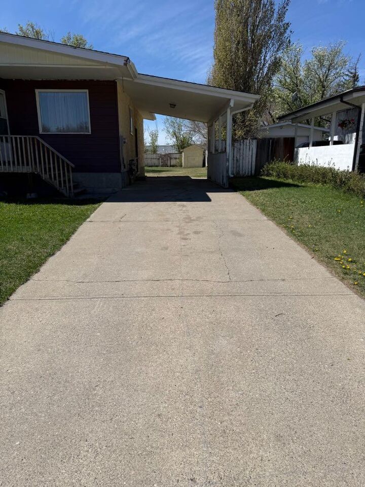 Property Photo:  232 Rubie Crescent  AB T0L 1S0 