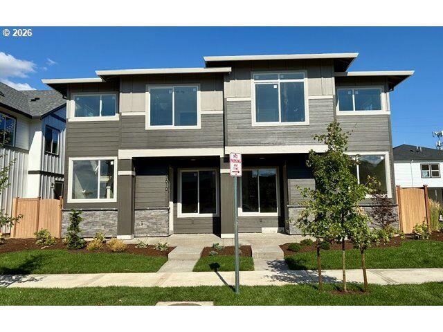 Property Photo:  3610 SE 86th Ave  OR 97123 