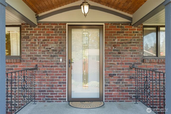 Property Photo: 2112 Browns Point Boulevard WA 98422