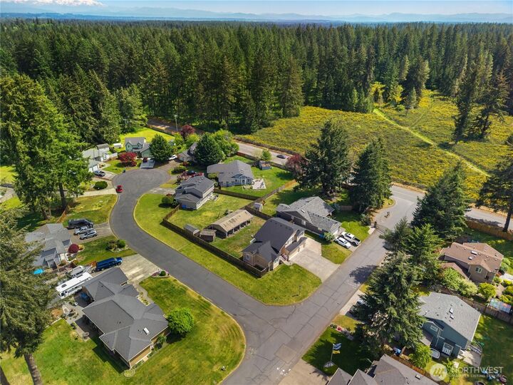 Property Photo:  20711  1st Avenue E  WA 98387 
