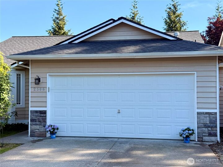 Property Photo: 2506 168th Place NE WA 98271