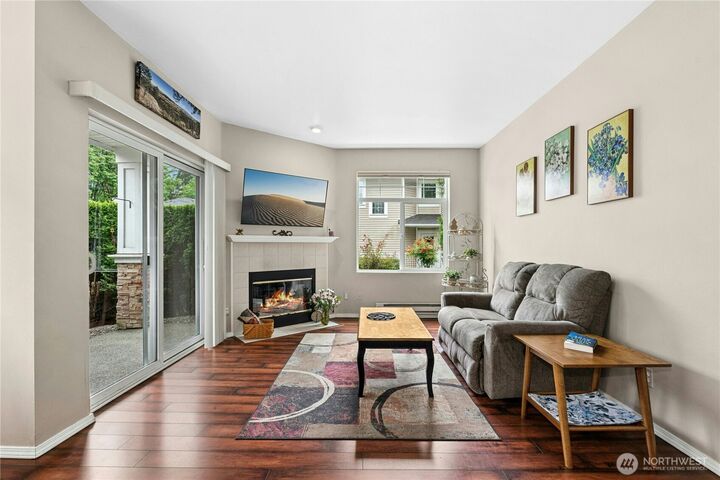 Property Photo:  6515  134th Place SE G1  WA 98296 