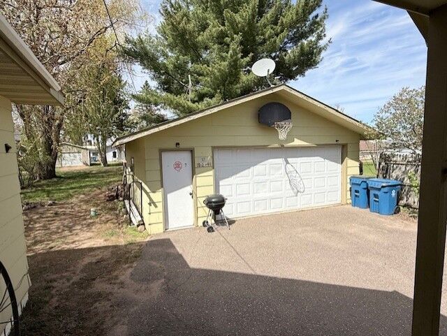Property Photo:  117 2nd Avenue  WI 54871 