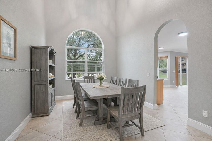 Property Photo:  4113 NE 22nd Ln  FL 33033 