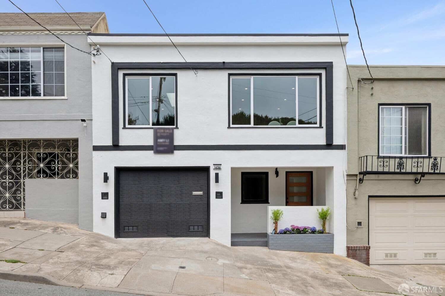 Property Photo:  1636 Bacon Street  CA 94134 