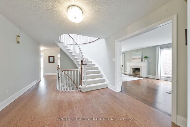 Property Photo:  131 Reeve Drive  ON L3P 6C8 
