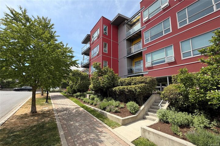 Property Photo:  785 Tyee Rd 105  BC V9A 7R5 