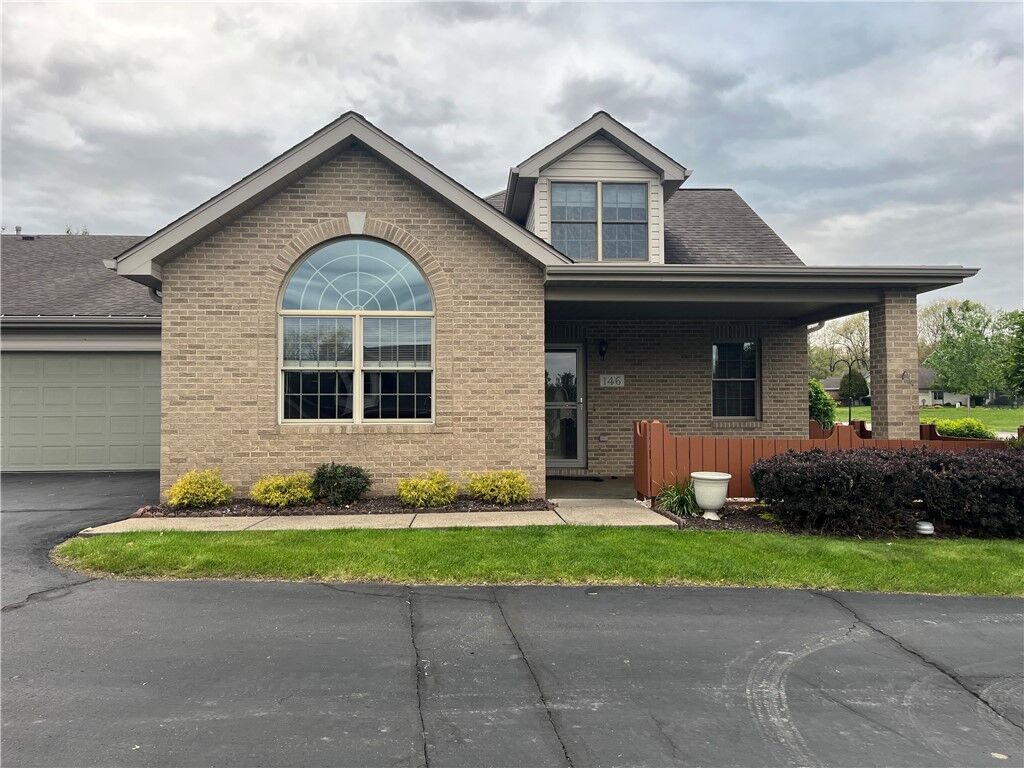 Property Photo: 146 Steeplechase PA 15044