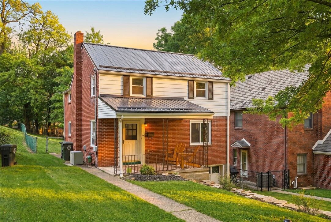 Property Photo:  502 Woodland  PA 15139 