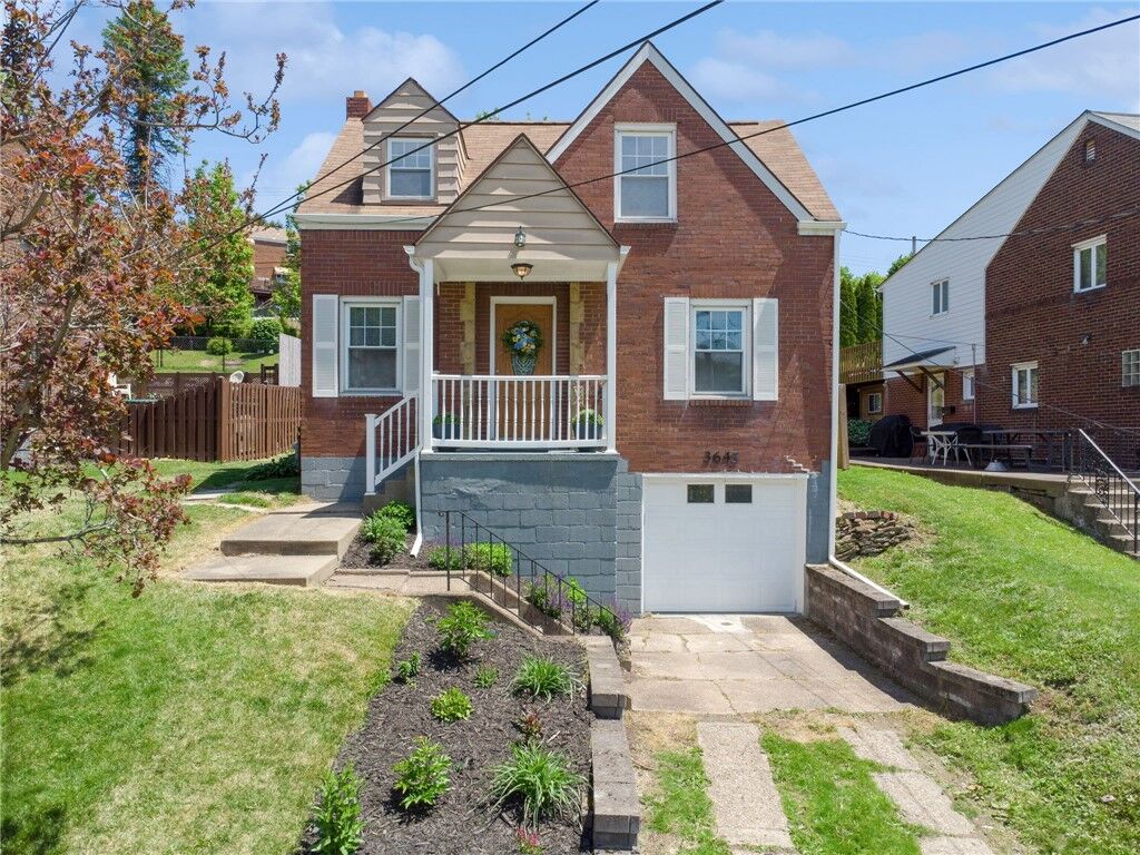 Property Photo:  3645 W Run Rd  PA 15120 