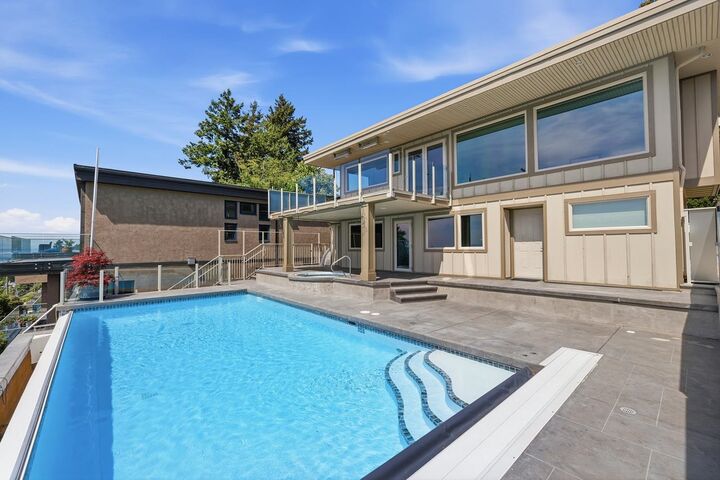Property Photo: 14843 Hardie Avenue BC V4B 2H6