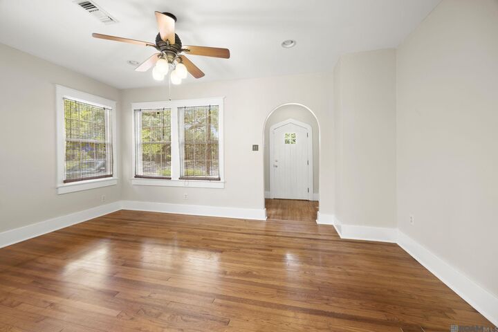 Property Photo:  1736 Stanford Ave  LA 70808 