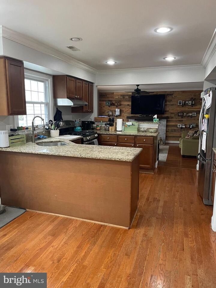 Property Photo:  20671 Stillpond Court  VA 20147 