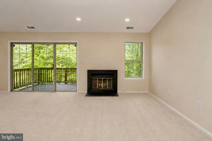 Property Photo:  5143 Beech Court  NJ 08852 